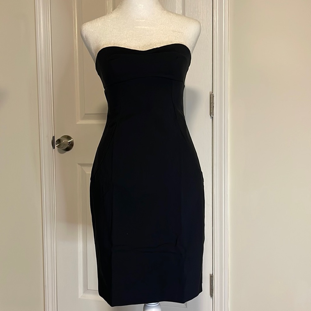 Express Strapless Mini Dress Size 2 Girls Black Color.